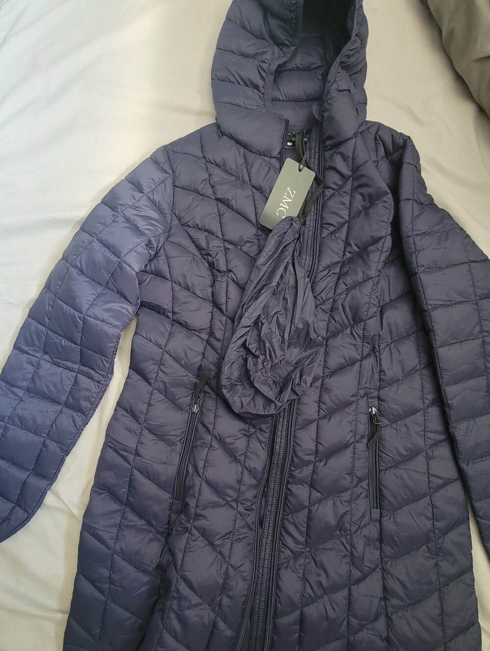 ZMC Women's Packable Lightweight Puffer Jacket in navy blue